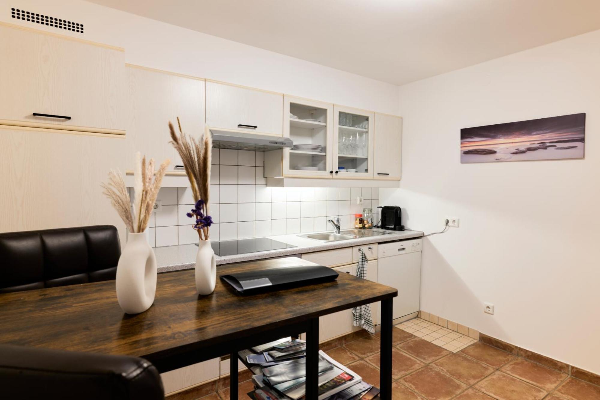 Stilvolle Gartenterrassenwohnung Mitten In Брегенц Экстерьер фото