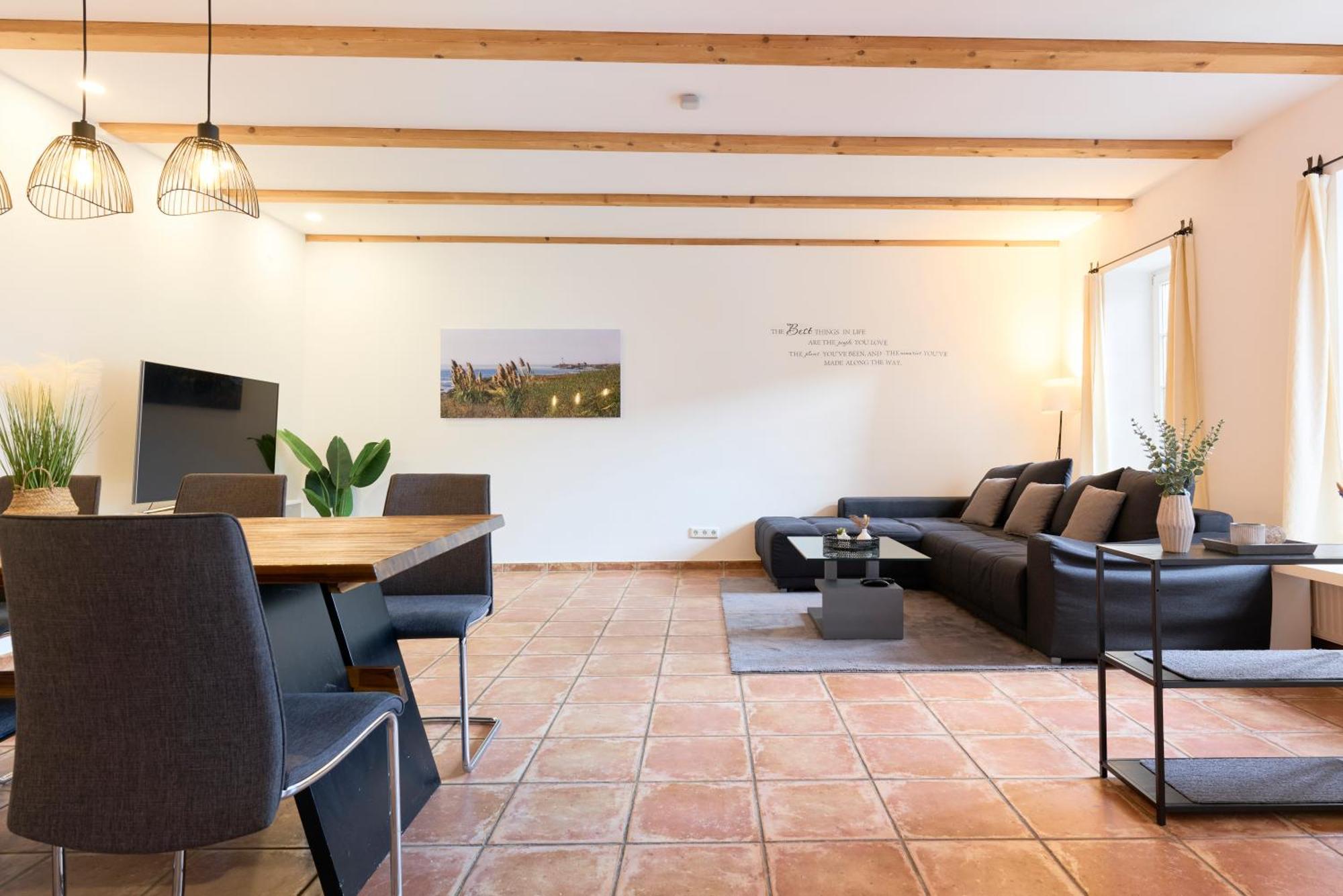 Stilvolle Gartenterrassenwohnung Mitten In Брегенц Экстерьер фото